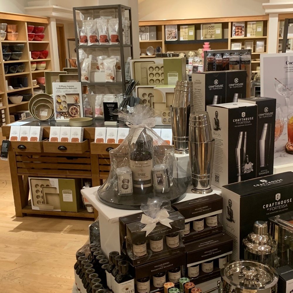 Williams-Sonoma - tableware - Kitchen Supplies Near Me - Palo Alto, California Williams-Sonoma - tableware - Kitchen Supplies Near Me - Palo Alto, California