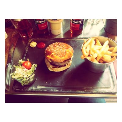 Le Clan des Belges by null