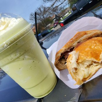 Sovanna's Donuts - Pistachio smoothie and jalapeno ham cheese croissant - Donuts Near Me - Gustine, California