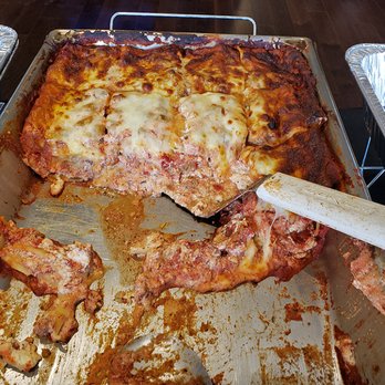 Paramount Aurora - Lasagna served at a Wednesday matinee lunch buffet: Ewww, yuck! - Performing Arts Near Me - Aurora, Illinois