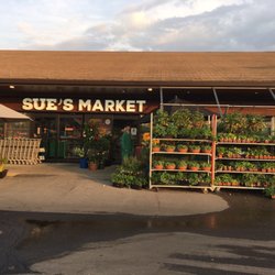 Sue's Fresh Market