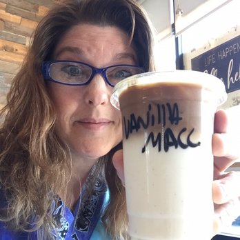 Pourfavor - Vanilla Iced Machiato - Coffee & Tea Near Me - Virginia Beach, Virginia Pourfavor - Vanilla Iced Machiato - Coffee & Tea Near Me - Virginia Beach, Virginia