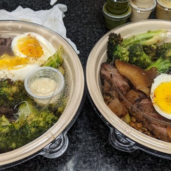 Dig Inn - Steak with spring vegetables (broccoli, mushrooms) and jammy egg, garlic aioli - New American Near Me - New York, New York