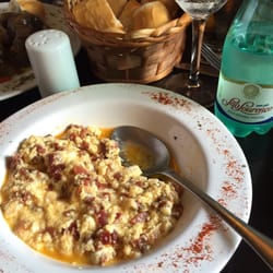 Maripili - Duelos y Quebrantos  Um prato delicioso, e muito bem decorado e ainda por cima com um preço justo! Recomendo!