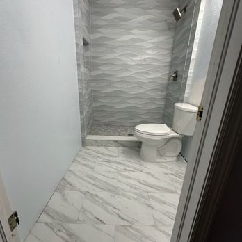 Avila’s Flooring - The perfect combination of color and textures - Flooring Near Me Avila’s Flooring - The perfect combination of color and textures - Flooring Near Me