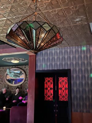 Kiss Kiss Bang Bang by null