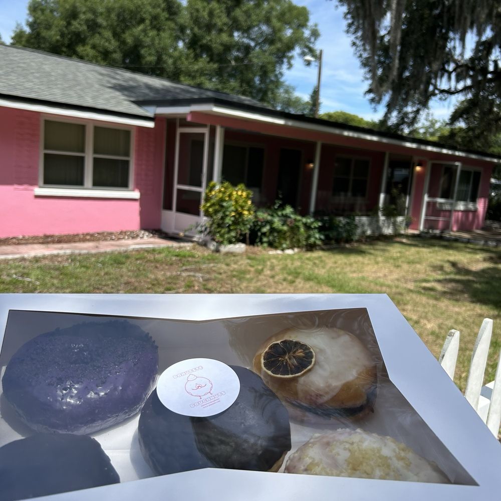 Donutste Doughnuts - Triple Ube, Boston Crème, Lemon Glaze Blueberry Jam, and Cherry Pie a la mode - Donuts Near Me - Lake Mary, Florida Donutste Doughnuts - Triple Ube, Boston Crème, Lemon Glaze Blueberry Jam, and Cherry Pie a la mode - Donuts Near Me - Lake Mary, Florida