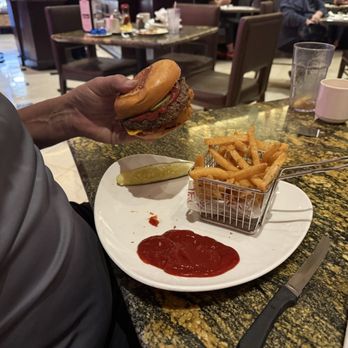 Thunder Cafe - My husband had the cowboy burger - Cafes Near Me - Lincoln, California