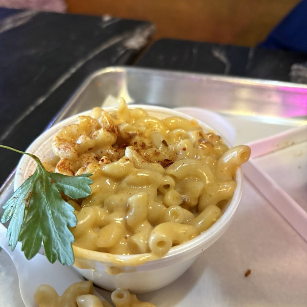Grilled Cheese Gallery - Best macaroni and cheese - Ice Cream & Frozen Yogurt Near Me - St. Augustine, Florida Grilled Cheese Gallery - Best macaroni and cheese - Ice Cream & Frozen Yogurt Near Me - St. Augustine, Florida