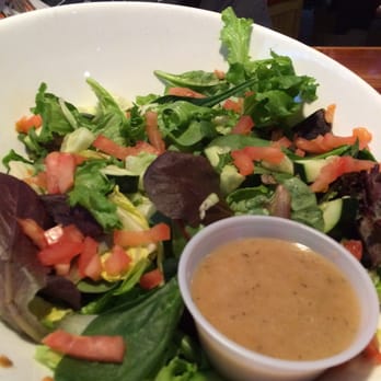 Hooters - Salad with balsamic - Chicken Wings Near Me - Aurora, Colorado