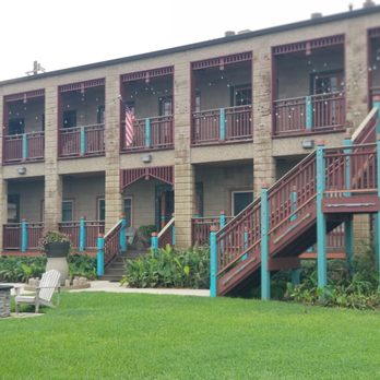 Queen Gypsy Inn - Outside across from the beach. - Vacation Rentals Near Me - Galveston, Texas Queen Gypsy Inn - Outside across from the beach. - Vacation Rentals Near Me - Galveston, Texas