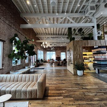Onyx Coffee Lab - More comfy Seating. A wonderful atmosphere - Coffee & Tea Near Me - Rogers, Arkansas Onyx Coffee Lab - More comfy Seating. A wonderful atmosphere - Coffee & Tea Near Me - Rogers, Arkansas