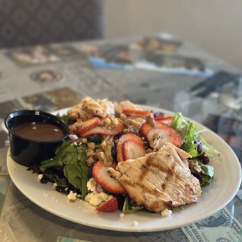 Chapter 2 - Berry salad + chicken - New American Near Me - Tracy, California
