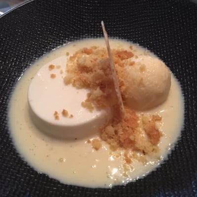 Restaurant La Tête en l'air by null