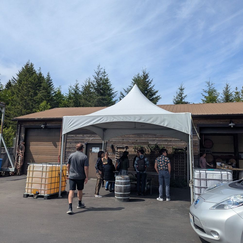 Dragon's Head Cider - Cideries Near Me - Vashon, Washington Dragon's Head Cider - Cideries Near Me - Vashon, Washington