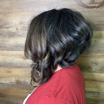 Sixth & Main the Salon and Spa - Hair Salons Near Me - Ramona, California