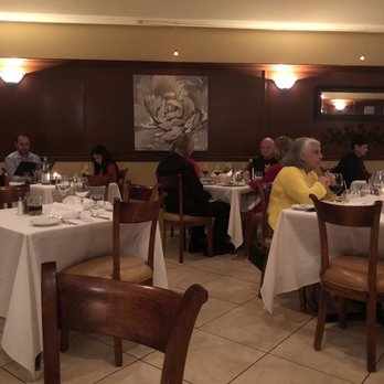 La Perla Di Pompano - The dining room - Italian Near Me - Pompano Beach, Florida