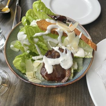 Mount Burgess Dining Room - Italian Near Me - Field, British Columbia