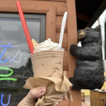 BoB-a-Q Smokehouse and Grill - Coffee & Tea Near Me - Two Harbors, Minnesota