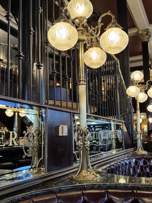 Bard & Banker by null