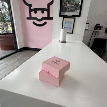 Crumbl - Redlands - Bakeries Near Me - Redlands, California