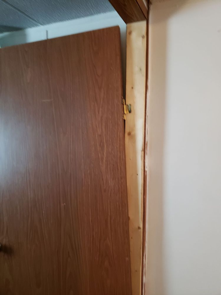 Slide of Roberts Handyman & Contracting