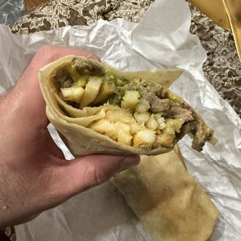 Contodo Fresh Mexican Eats - California burrito - Fast Food Near Me - San Diego, California Contodo Fresh Mexican Eats - California burrito - Fast Food Near Me - San Diego, California