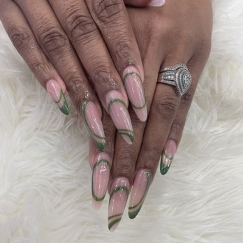 Tipsy Nails spa - Nail Salons Near Me - Long Beach, California