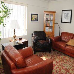 Beachside Adult & Family Therapy - Therapy Room