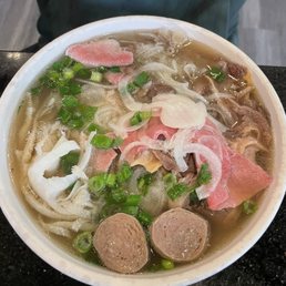 Dac Biet Pho
