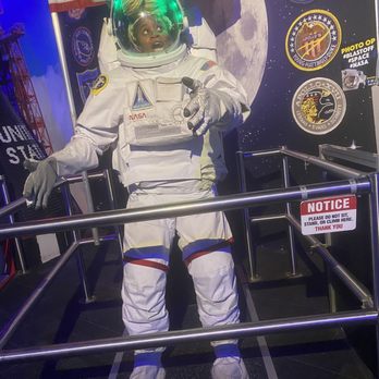 WonderWorks - Dr. Jamison Jr here ! - Amusement Parks Near Me - Orlando, Florida