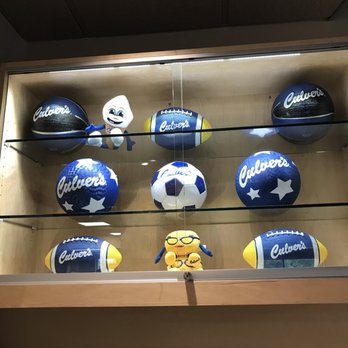 Culver's - Decor inside - Burgers Near Me - Jacksonville, Florida Culver's - Decor inside - Burgers Near Me - Jacksonville, Florida