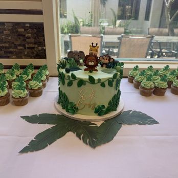 Fizz Bakery - Cake and cupcakes - Bakeries Near Me - Stockton, California