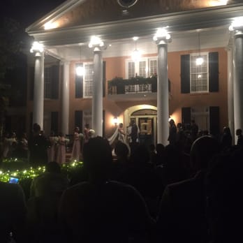 Southern Oaks - Nighttime wedding - Venues & Event Spaces Near Me - New Orleans, Louisiana Southern Oaks - Nighttime wedding - Venues & Event Spaces Near Me - New Orleans, Louisiana