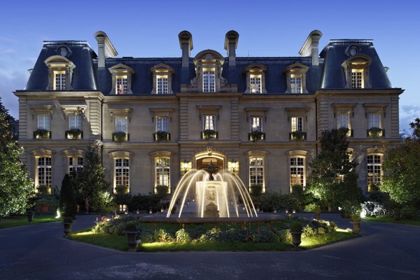 Saint James Paris by null
