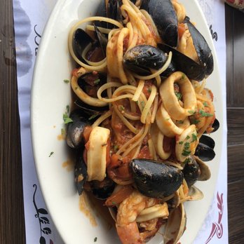 Carlucci's Waterfront - Seafood Near Me - Mount Laurel, New Jersey