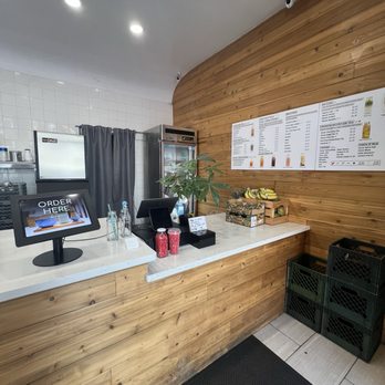 Plentea - Inside - Bubble Tea Near Me - Berkeley, California
