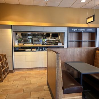 Panera Bread - Kitchen view - Soup Near Me - Barstow, California Panera Bread - Kitchen view - Soup Near Me - Barstow, California