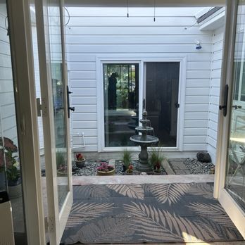 Joshua’s Windows and Doors - Atrium in the middle of the home - Windows Installation Near Me - Pico Rivera, California Joshua’s Windows and Doors - Atrium in the middle of the home - Windows Installation Near Me - Pico Rivera, California