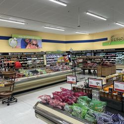 Weis Markets