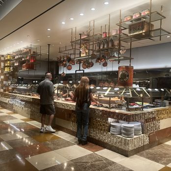 Bacchanal Buffet - Buffet rule number 1... wear stretchy pants! - Buffets Near Me - Las Vegas, Nevada Bacchanal Buffet - Buffet rule number 1... wear stretchy pants! - Buffets Near Me - Las Vegas, Nevada