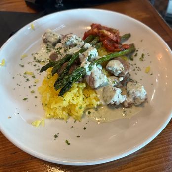 Nola Scala Restaurant - Beef Tips w/ asparagus & yogurt sauce ($28) - Italian Near Me - Taylor, Texas Nola Scala Restaurant - Beef Tips w/ asparagus & yogurt sauce ($28) - Italian Near Me - Taylor, Texas
