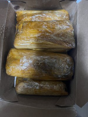 Los Tamales Locos by null