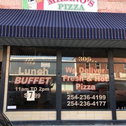 milanos pizza - Storefront of Milano's Pizza.