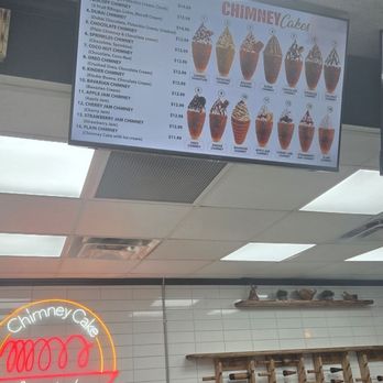 Lumier’s Chimney Cake - Inside of the restaurant - Ice Cream & Frozen Yogurt Near Me - Peachtree Corner, Georgia Lumier’s Chimney Cake - Inside of the restaurant - Ice Cream & Frozen Yogurt Near Me - Peachtree Corner, Georgia