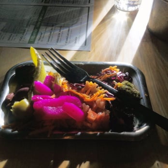 FLFL Levantive Kitchen - free salad is tasty salad - Falafel Near Me - Stockholm, Alberta