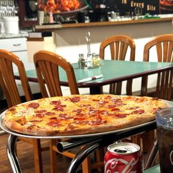 Mama Mia Pizzeria Baraboo - Our yummy pepperoni pizza !