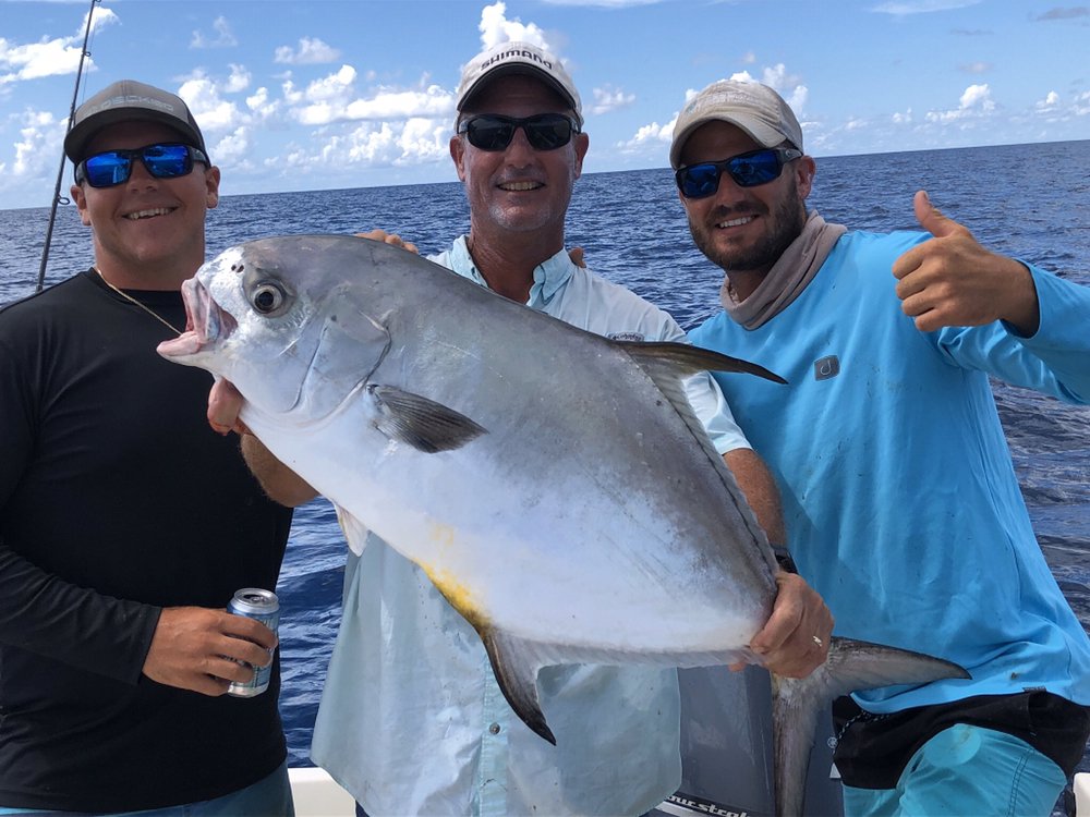 Bradenton Fishing Charters Logo