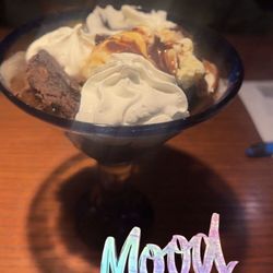 Red Lobster - Brownie Overboard