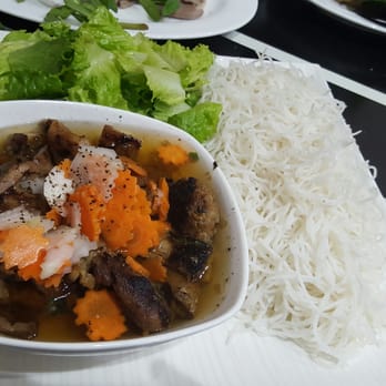 Pho Son - Bún Ch Hà Ni aka Northern style grilled pork with vermicelli... - Vietnamese Near Me - Toronto, Ontario Pho Son - Bún Ch Hà Ni aka Northern style grilled pork with vermicelli... - Vietnamese Near Me - Toronto, Ontario